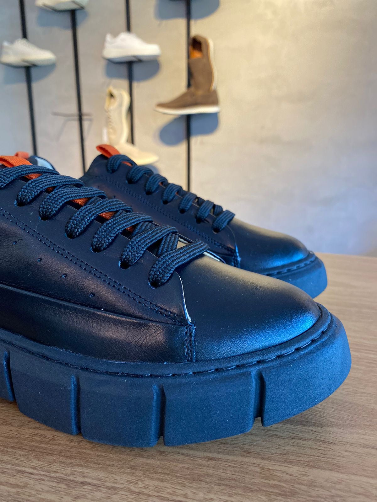 Sapatênis Boss - Preto em couro